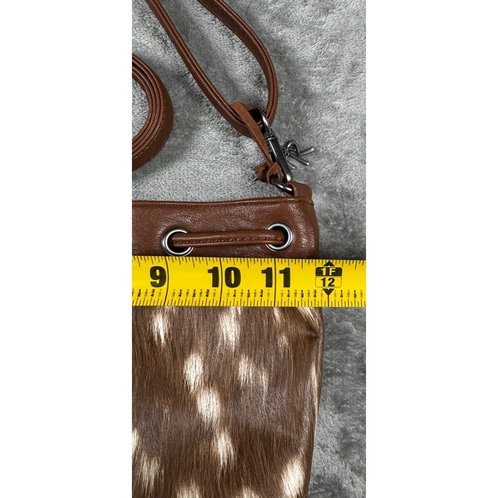 Angel Ranch Deer Print Concealed Carry Bucket Bag Brown Purse D330001102 - Picture 5 of 16